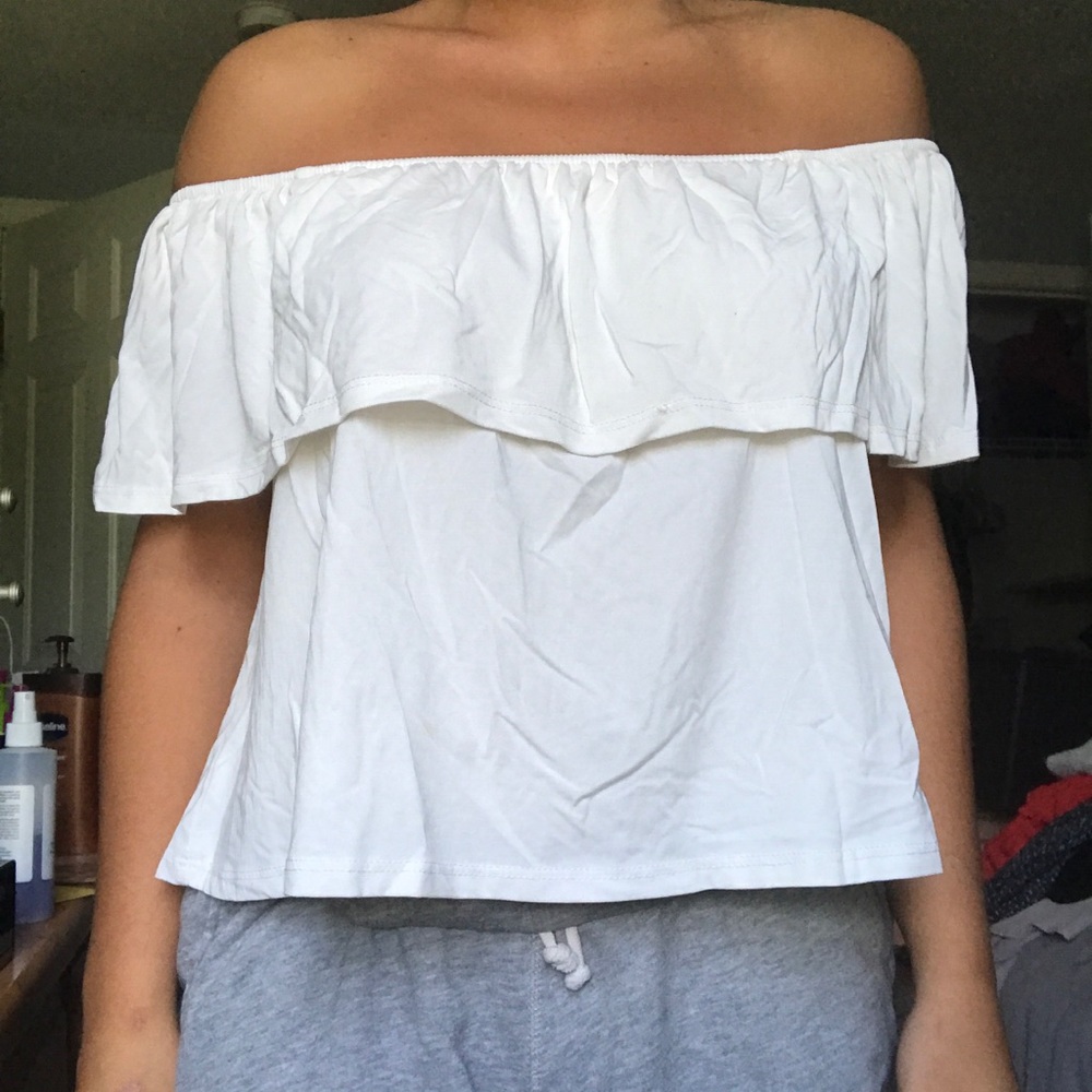 off shoulder crop